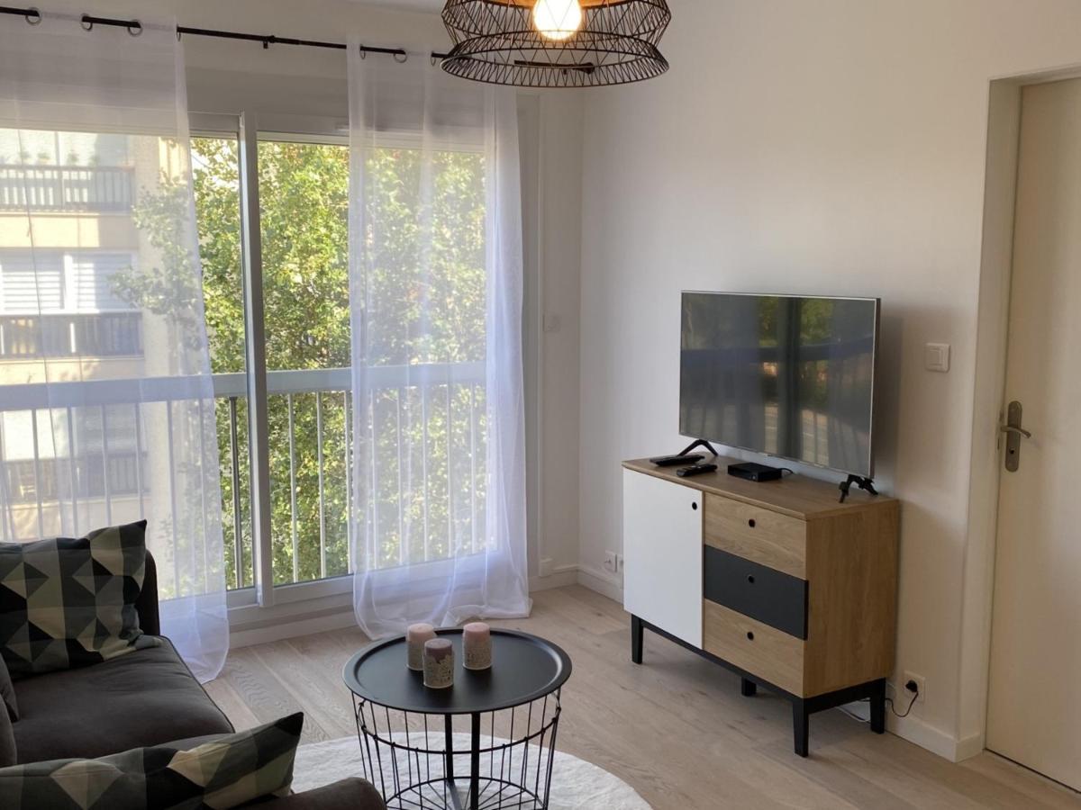 Charmant 2 Pieces Avec Parking Et Ascenseur, Proche Centre-Ville De Cabourg - Fr-1-487-323 Luaran gambar